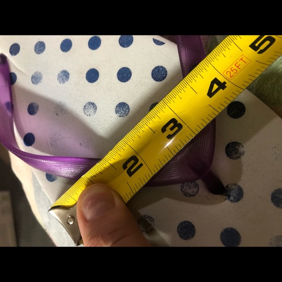 Purple polka dot flip flops large sz 10-11 guc - Picture 7 of 10